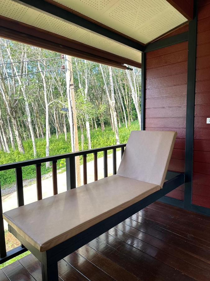 บ้านสวนปิยนันท์ Яо-Ной Экстерьер фото
